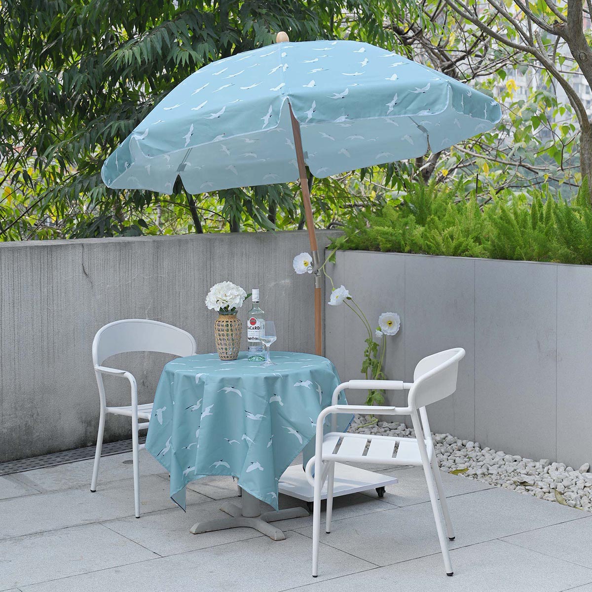 a bat in our patio umbrella Our Beach Umbrella Patio Umbrella 6ft 8-rib Printed Seagull